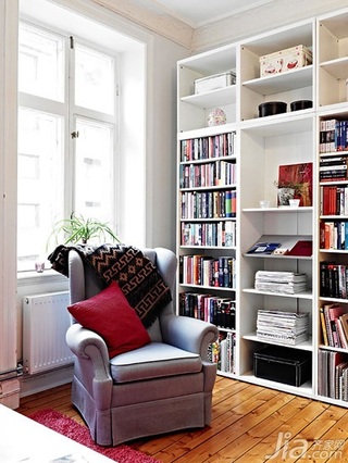 小户型小清新白色40平米客厅书架图片