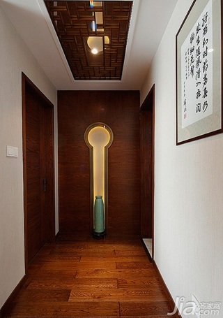 中式风格三居室豪华型过道装修效果图