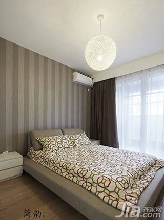简约风格三居室120平米卧室卧室背景墙床图片