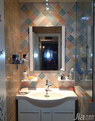 美式乡村风格二居室90平米卫生间洗手台图片