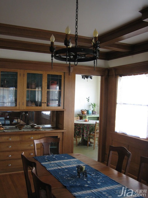 公寓装修,美式乡村风格,10-15万装修,海外家居,餐厅,餐桌,餐边柜