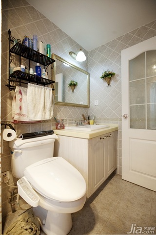新古典风格二居室古典富裕型卫生间洗手台效果图