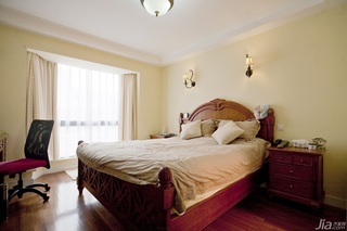 新古典风格二居室古典富裕型卧室床图片