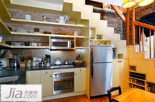 将厨房“收纳“ 7例楼梯间改造厨房装潢设计效果图