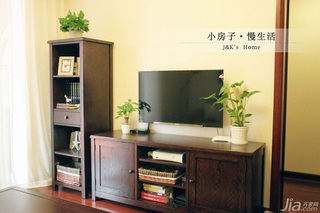 美式风格两室一厅温馨60平米电视柜效果图