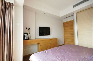 两室一厅小清新原木色80平米卧室装修图片