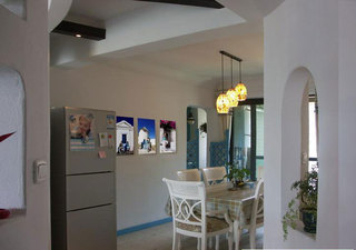 地中海风格两室两厅简洁餐厅装修效果图