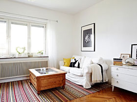 白色与原木结合 小户型装修 69平米雅致复式公寓