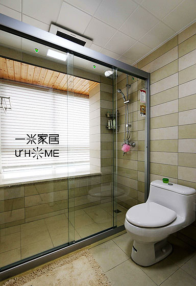 ,简约风格,现代简约风格,白色,原木色,舒适,淋浴房