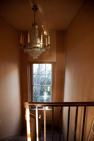 英伦风格乡村别墅古典实木楼梯设计