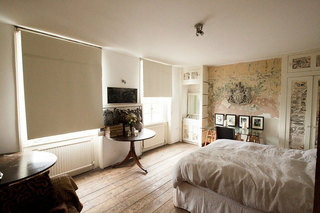英伦风格乡村别墅古典卧室装修图片