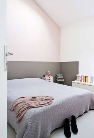 法式风格简洁卧室效果图