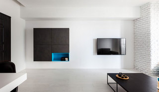 现代简约风格公寓白色电视背景墙装修效果图