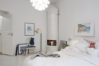 现代简约风格温馨卧室壁炉图片