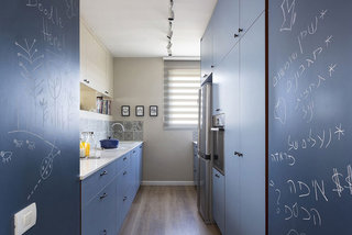 现代简约风格公寓古典蓝色婴儿房装潢