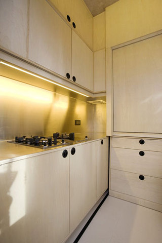 现代简约风格公寓厨房推拉门设计