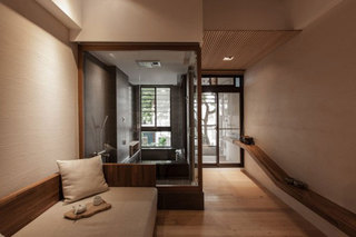 日式风格实用原木色小客厅装修