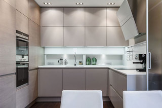 现代简约风格公寓舒适灰色整体厨房装修效果图