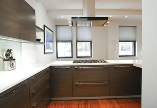 现代简约风格公寓温馨原木色开放式厨房效果图