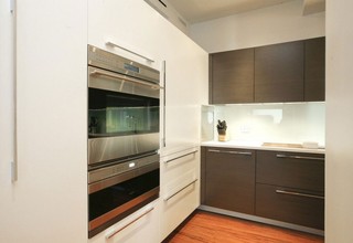 现代简约风格公寓温馨原木色开放式厨房设计