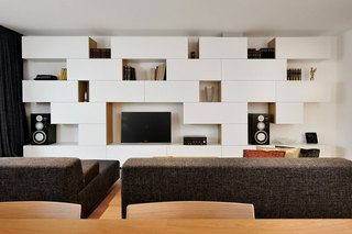 现代简约风格公寓温馨原木色100平米电视柜图片