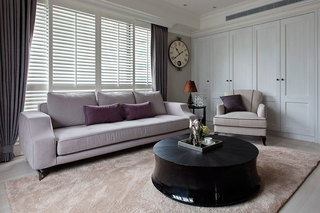 美式风格公寓温馨沙发图片