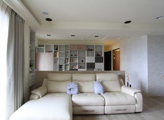 欧式风格三室一厅简洁白色效果图