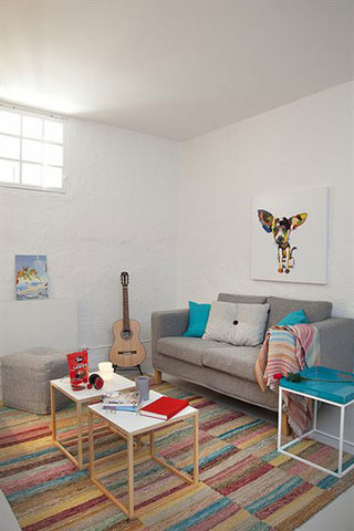 现代简约风格舒适小客厅旧房改造设计图