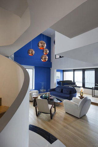 现代简约风格公寓蓝色阁楼设计图纸
