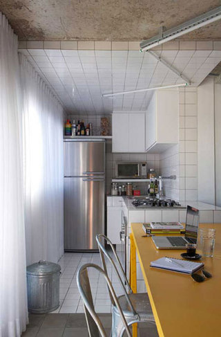 公寓舒适白色开放式厨房装修图片