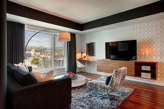 公寓唯美黑白豪华型客厅电视背景墙沙发效果图