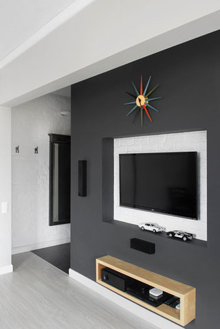 现代简约风格公寓古典电视背景墙设计