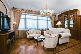 欧式风格公寓艺术白色120平米客厅装潢