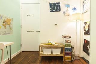 现代简约风格公寓可爱白色儿童房装修图片