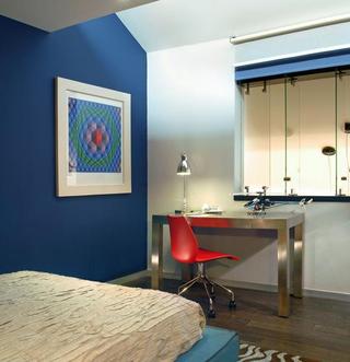 现代简约风格公寓舒适红色书桌图片