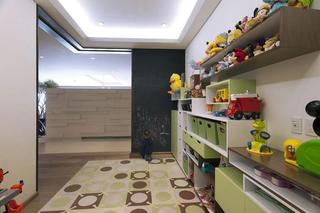 欧式风格公寓可爱暖色调儿童房设计