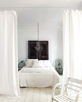 新古典风格复式奢华原木色卧室设计图