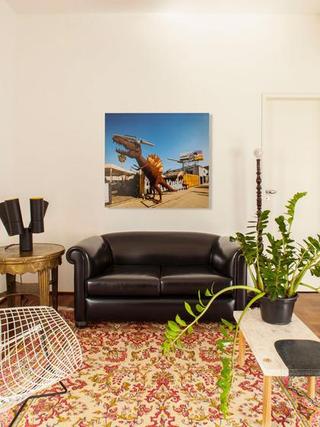 现代简约风格浪漫沙发背景墙装修效果图