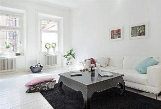 北欧风格简洁白色客厅装潢