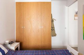 欧式风格复式时尚白色卧室衣柜改造