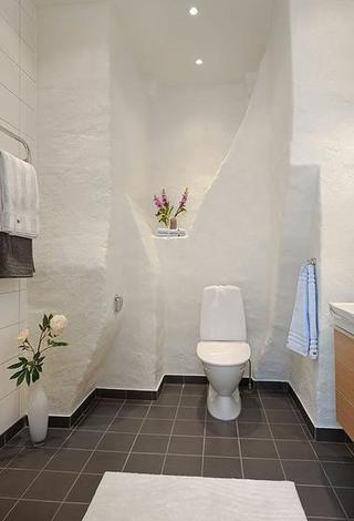 简欧风格公寓简洁白色卫生间设计