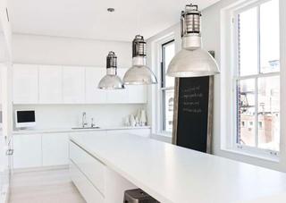 简约风格公寓简洁白色厨房吧台设计图纸