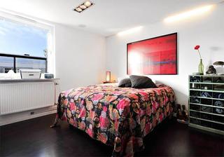 北欧风格单身公寓简洁卧室装潢