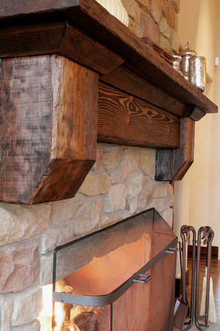 现代简约风格厨房一层半小别墅时尚衣柜砖砌真火壁炉设计图图片