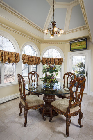 新古典风格客厅三层独栋别墅简单实用餐桌图片