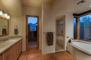 现代简约风格厨房一层别墅简单实用2012卫生间装修图片