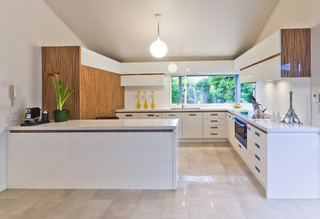 现代美式风格三层独栋别墅时尚简约3平方厨房设计