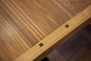 现代北欧风格复式实用卧室红木家具餐桌图片