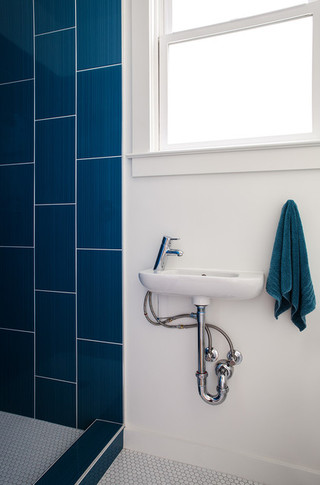 现代简约风格卧室2013年别墅现代简洁卫浴用品设计图
