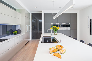 现代简约风格2013别墅及舒适4平方厨房设计